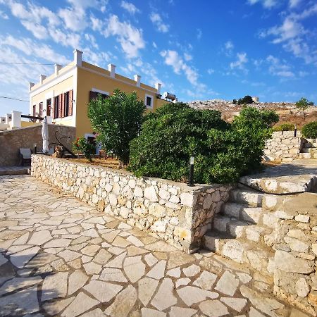 Kalypso Apartment Chalki Town ภายนอก รูปภาพ