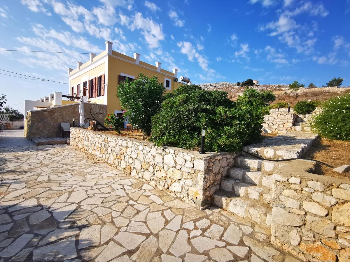 Kalypso Apartment Chalki Town ภายนอก รูปภาพ